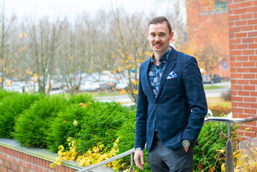 Matti Saari, author